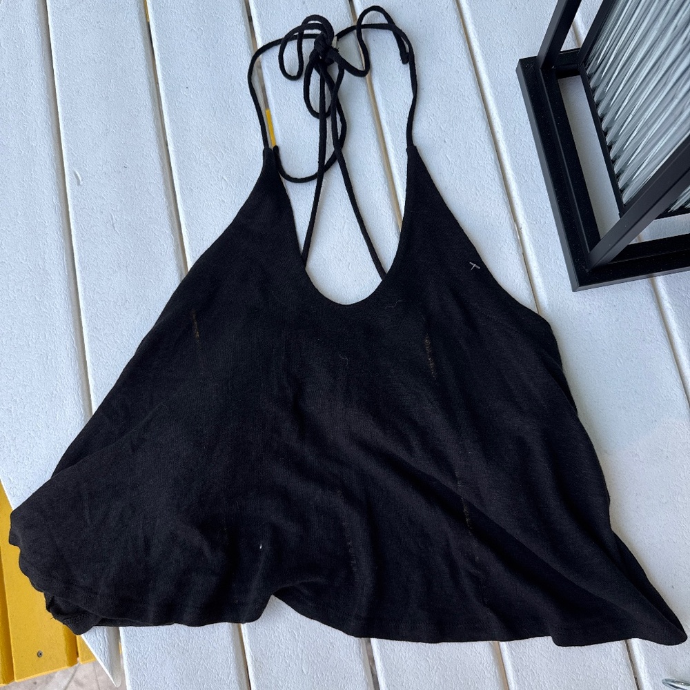 black tank top